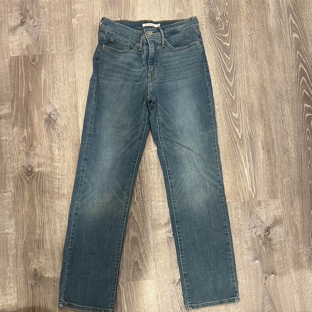 levi's 314 shaping straight jeans size 28